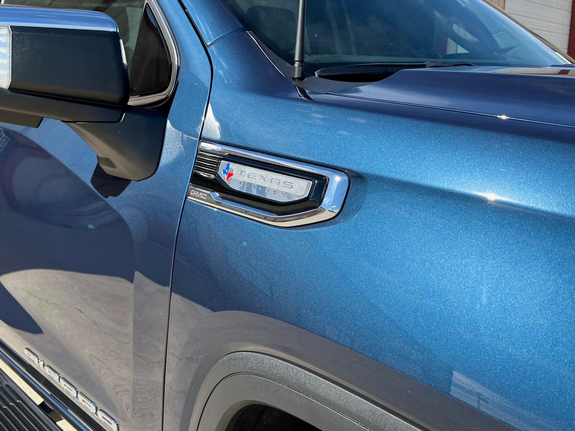 GMC Sierra with GTECHNIQ Crystal Serum Ultra Ceramic Coating